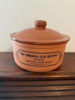 Henry Watson Pottery Hot Pot